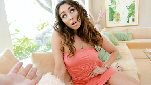 Pervmom - şehvetli milf üvey oğlunun kalın şaft üzerinde büyük ganimet taşlama hoşlanır