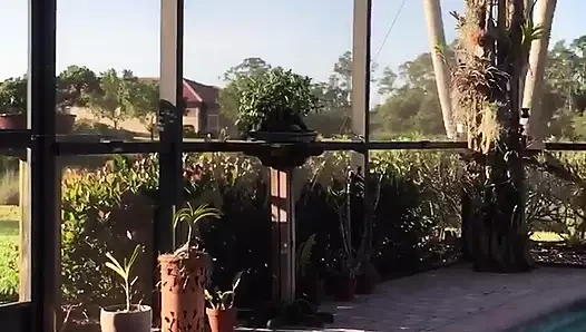 Verandada mastürbasyon ve konuşma