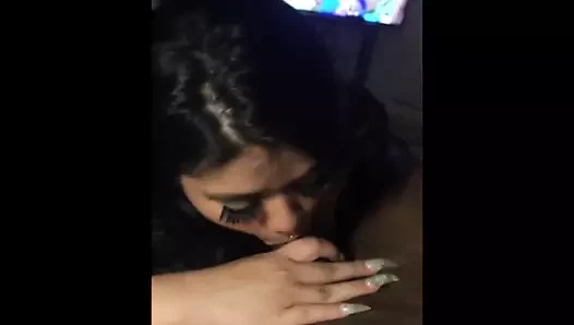 sıkı KEDİ Asya üzerinde akan ile cumm