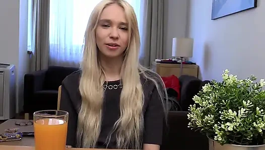 Seksi öğrencinin paraya ihtiyacı var- röportaj