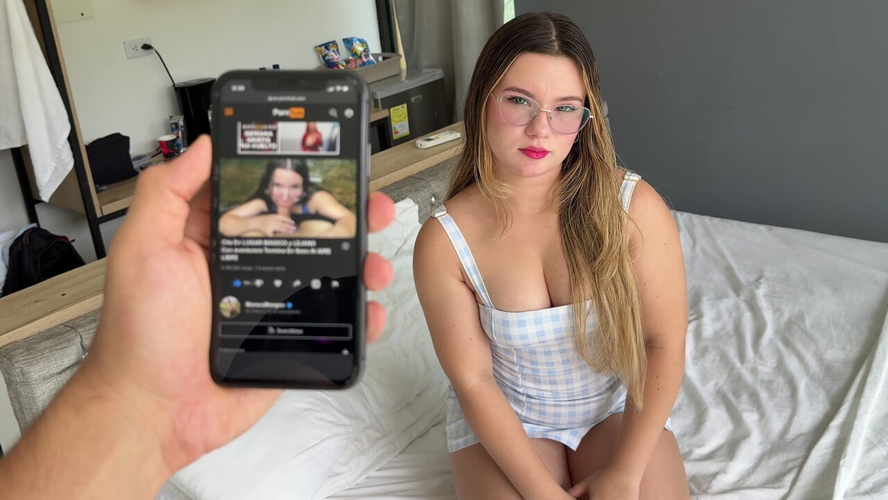 Are you the girl from that famous porn video? I'LL TELL YOUR PARENTS! (ANAL SEX)
