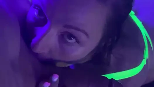 Ateşli götten oral seks