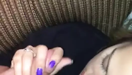 18 yaşında horoz seviyor