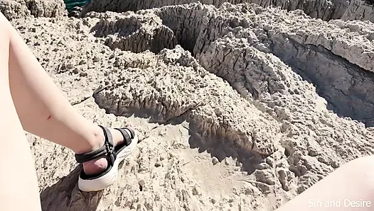 Tinder Karadağ'da ilk maçım tanıştığımızdan saatler sonra beni arabada siken teşhirci bir erkek delisi oldu