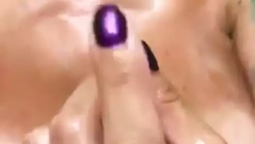 Yağlı milf testiler