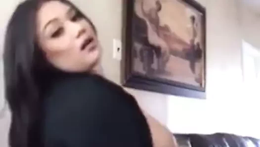 Mexicana mecos en la pucha