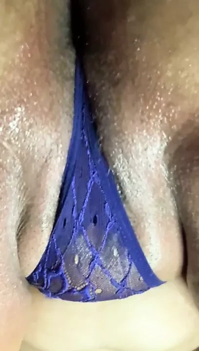 Yüzünüze oturmama izin verin sizi küçük amcıklar