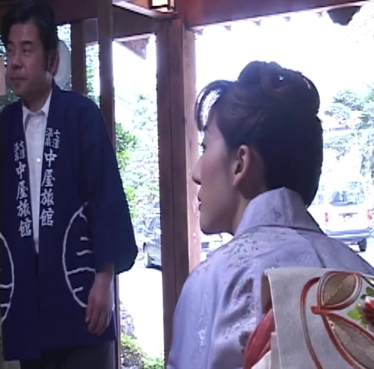 P135G01 In the good old days of the Showa era, mature women who married into hot spring inns were considered high-class call girls in their youth! A sensual erotic drama that begins with an encounter with an old customer!
