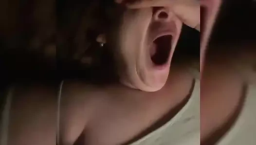 Yawns