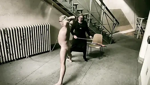 Dominatrix sahibe April - cell45 - nisan hapishanesi, bölüm 2