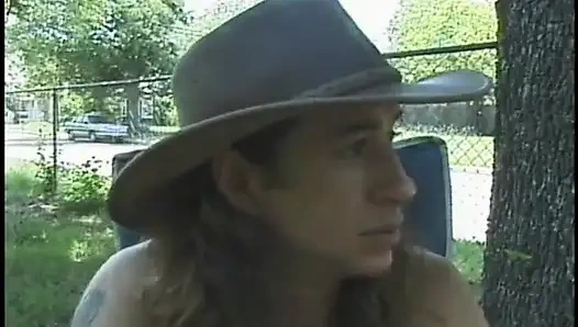 Bu muhteşem bebeğin derin göt deliğine güzel anal dölleme