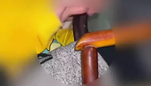 İri güzel kadın büyük zenci emiyor