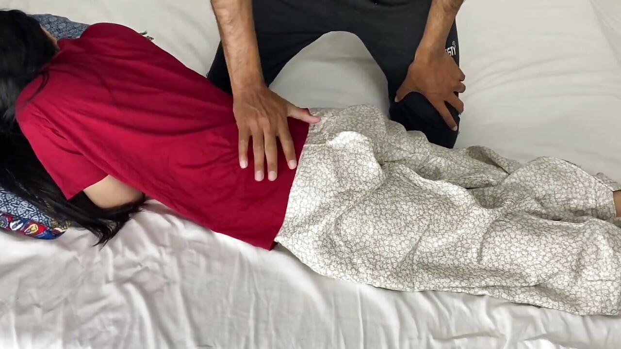 Punjabi Sotelima önümde çıplak, büyük götü ve susamış götümü sert sik dedi.
