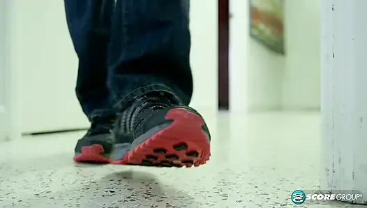 Liza anal seks yapıyor