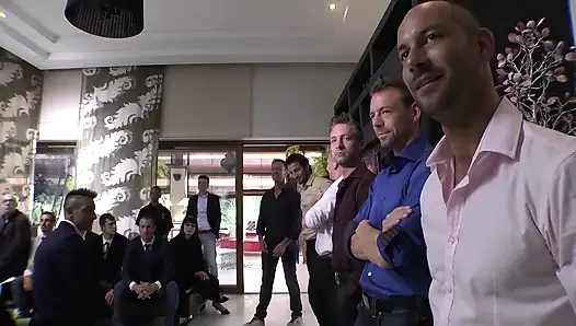 Rocco Sert Akademi Sarışın Sert Sikiliyor