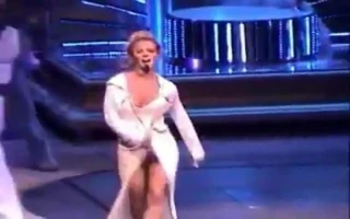 Britney mızrakları