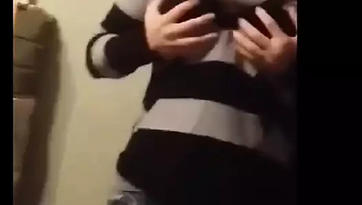 karısı maruz üzerinde kik