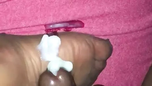 Kahve naylon ayak tabanlarına boşalma