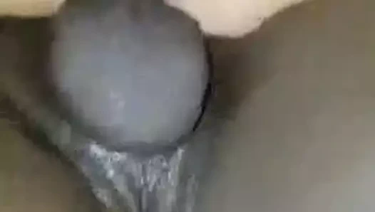 Çok sıcak amatör eş paylaşılan ile iki genç sert musluklar