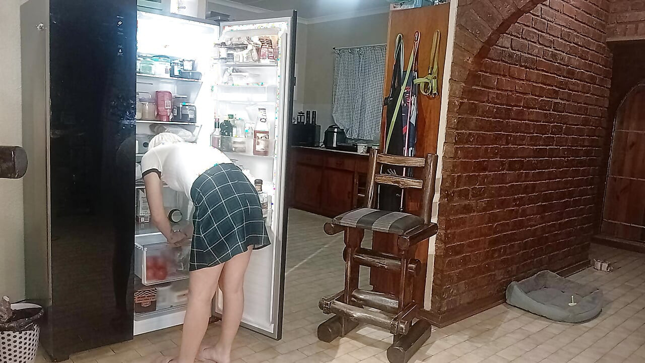Motorcu ile mutfak seksi