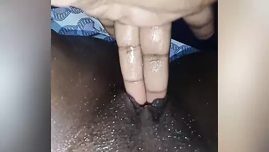 Tek başıma zihnimde yardım edemiyor ama amımı parmaklıyor