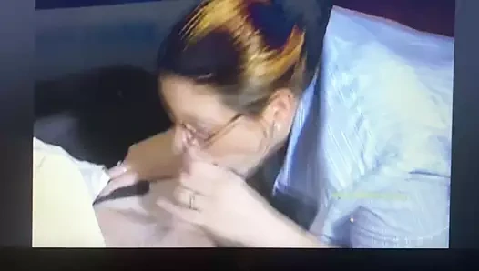 Ondan bir oral seks isterim. o çok seksi ve güzel