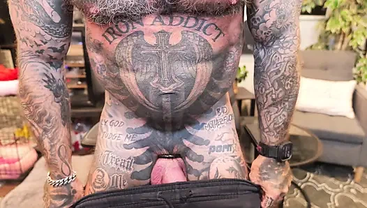 Edepsiz konuşma ve mastürbasyon