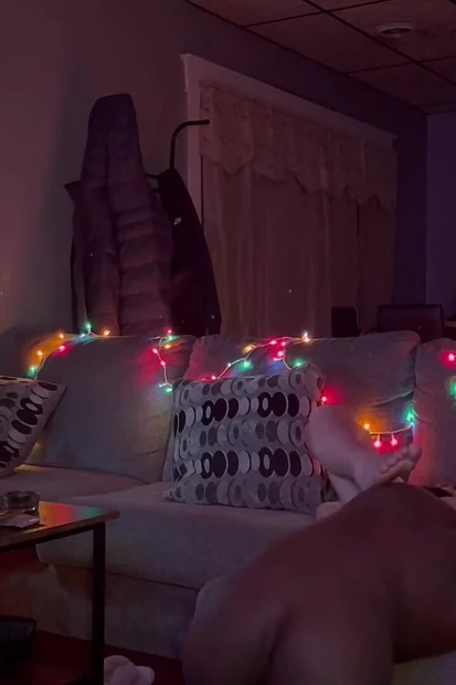 BigDaddykj: застенчивая юная студентка сквиртует на ее первом большом черном члене