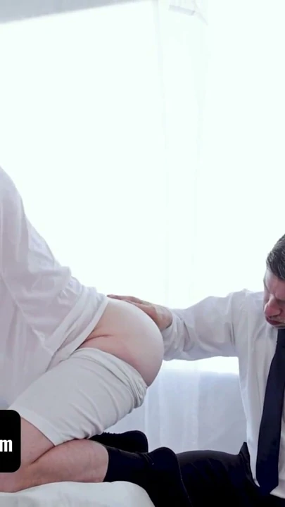 Elder Cole'un renklendirme töreni büyük bir sevinç ve güçlü bir orgazmla geliyor - missionaryboys | Klip 1