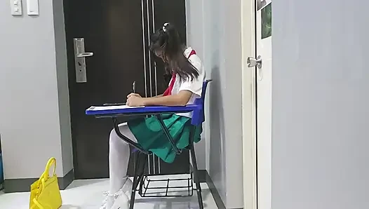 Desperate Student Pee