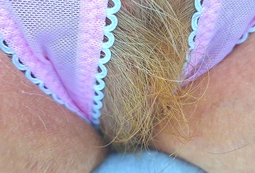 Seksi gözetleme deliği sutyenli ninelerin büyük göğüsleri - olgun amatör iri güzel sürtük ev yapımı