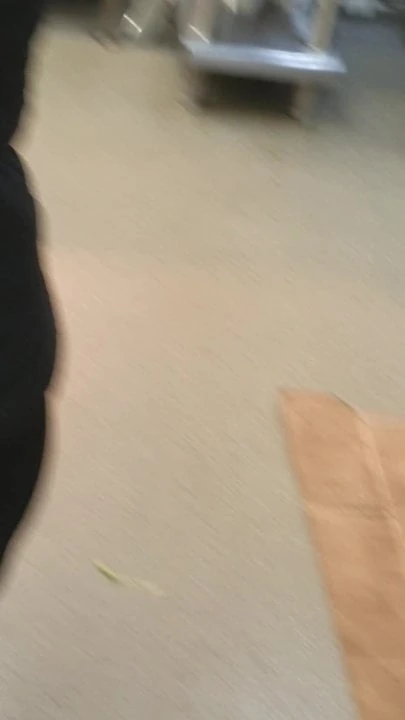 Kahrolası bağıran oyuncak inilti sağladım