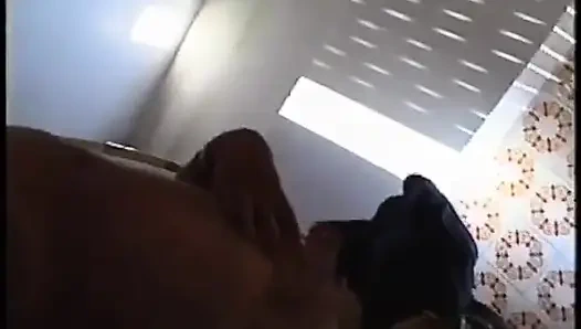 Senin ahlaksız kokunu seviyorum