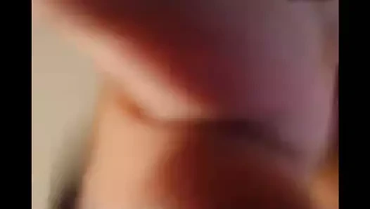 Amatör büyük göğüsler milf mastürbasyon yapmak ve büyük boşalmak