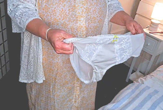 Granny creams her hairy bush thinking of your cock BBW Milf Gilf Big Tits Mature Aunt