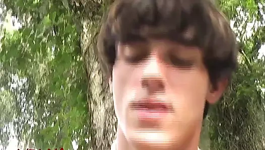 Damian Lee Brendon Meyer'in yarağıyla götünü pompalıyor