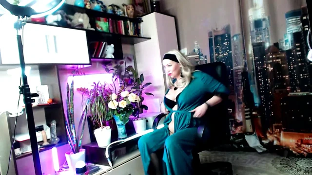 TANRı BIR KADıNA NEDEN BIR AĞıZ VERSIN KI? )) (2)