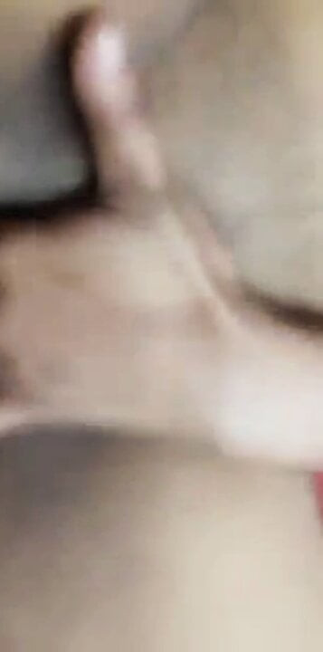 Desi ev seks band kamre beni bhabhi kedi parmak karahi thi