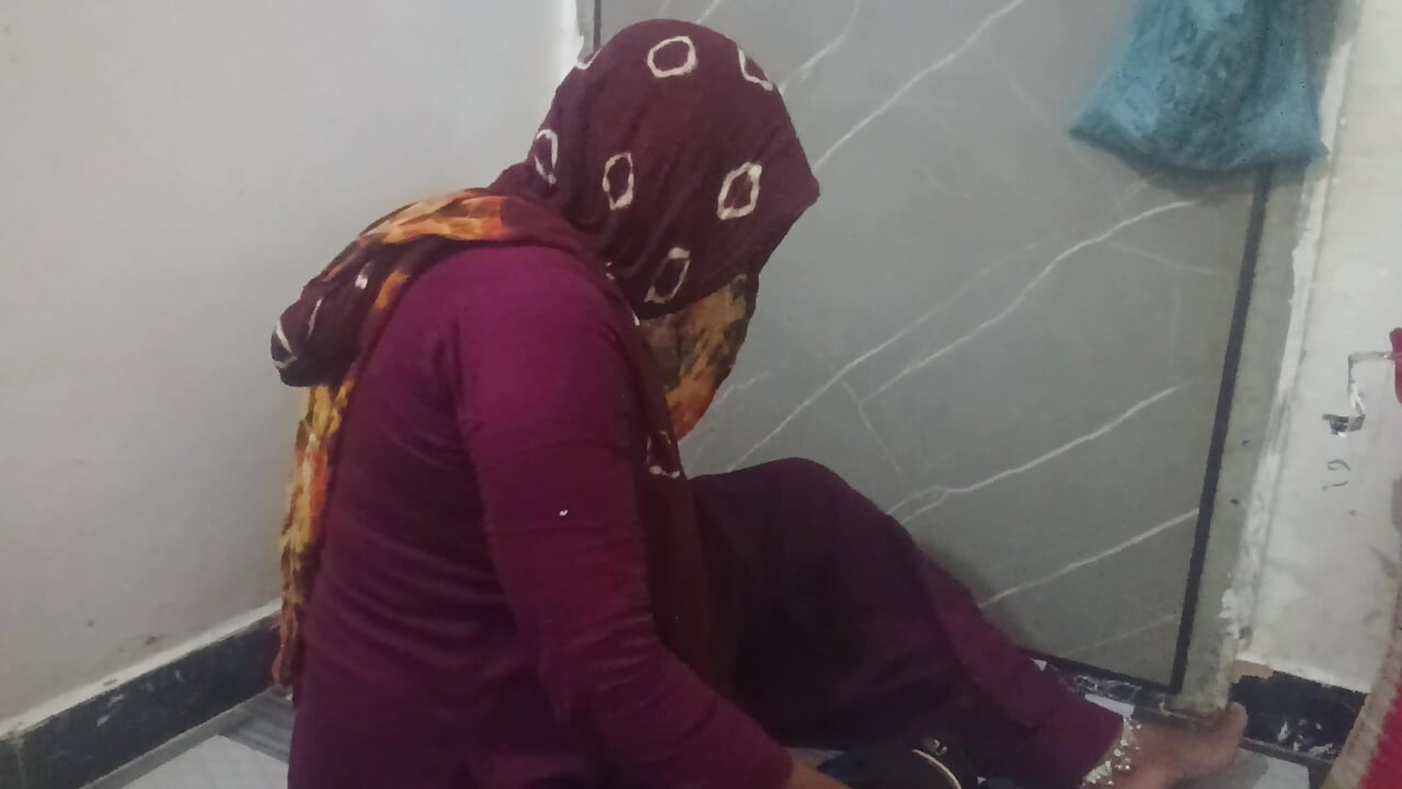 Bhabhi ji ki mast thukaee aur pilai