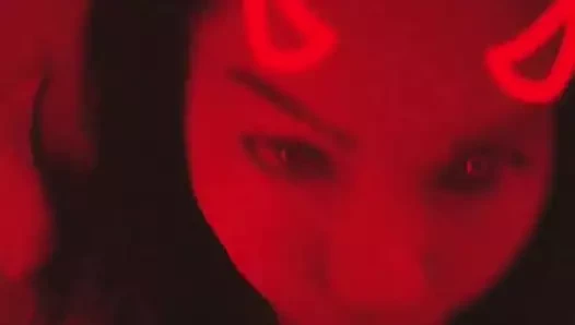 Seksi latin caro yarak emiyor