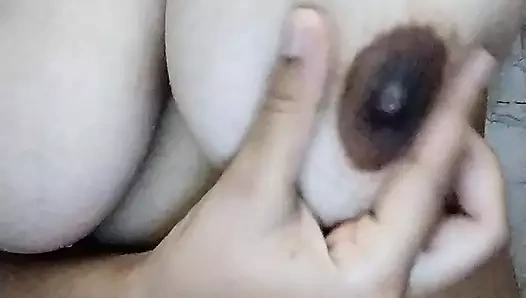 Jab mosi ki ladki ko nangi dekha lund kada ho gya