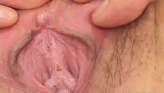 Oyuncak kahrolası the sevimli Asya genç içinde bir üçlü