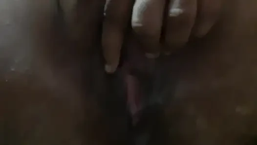 Hintli çiş pornosu