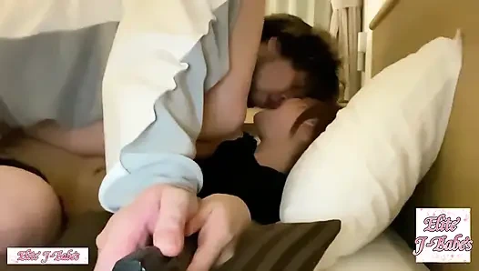 Havuz randevusu yaz heyecanına yol açıyor anılar oyuncu heyecanına sırılsıklam oluyor 1.