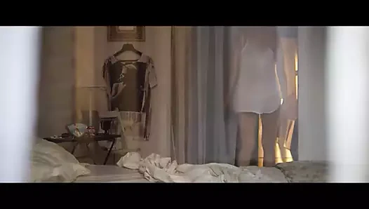 Ana de Armas - Por un punado de besos (2014)