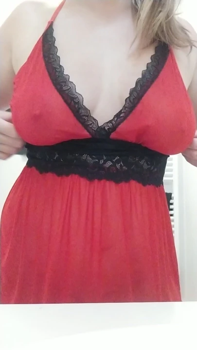 Мать с большими сиськами