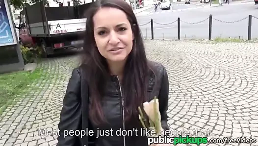 Mofos - lili şeytan ile harika kamu seks