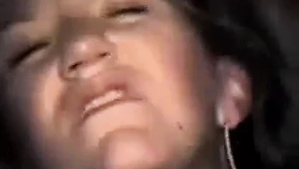 Çok seksi eş cums üzerinde garip çük