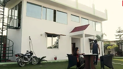 Tadapti Anjali ki chudai uske ghar me