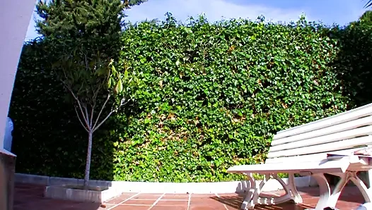 Sürtük esmeri sert sikiyor